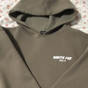 White fox boutique hoodie fawn